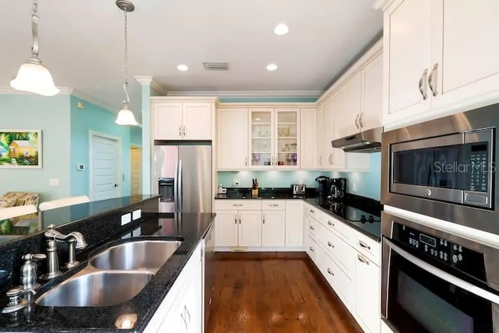 4808 Gulf Drive Holmes Beach FL 34217