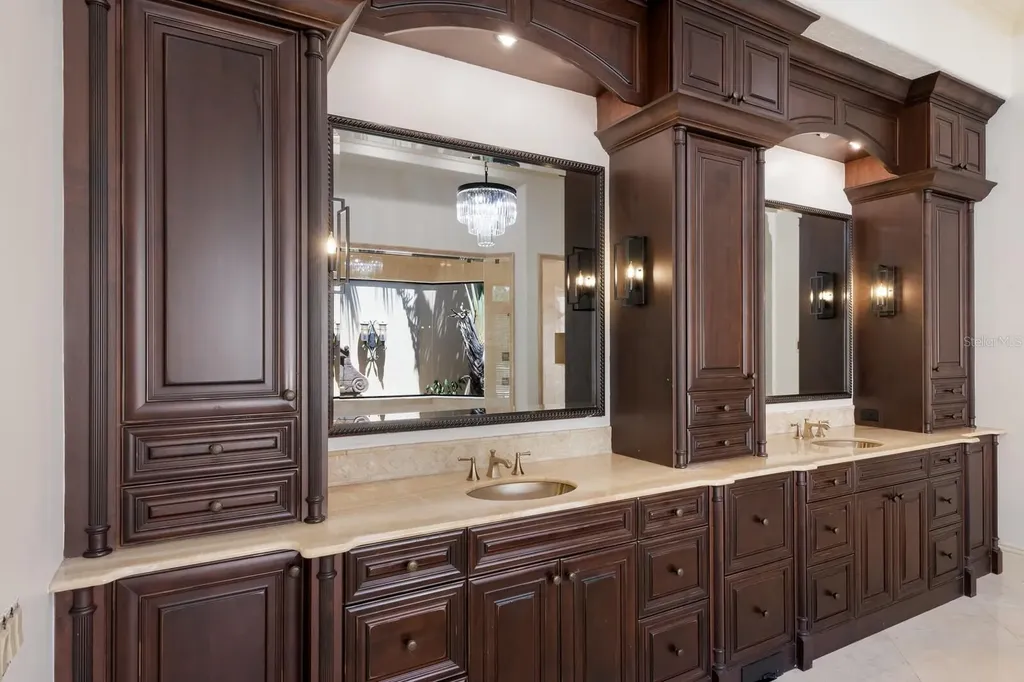 19208 Ganton Avenue Lakewood Ranch FL 34202