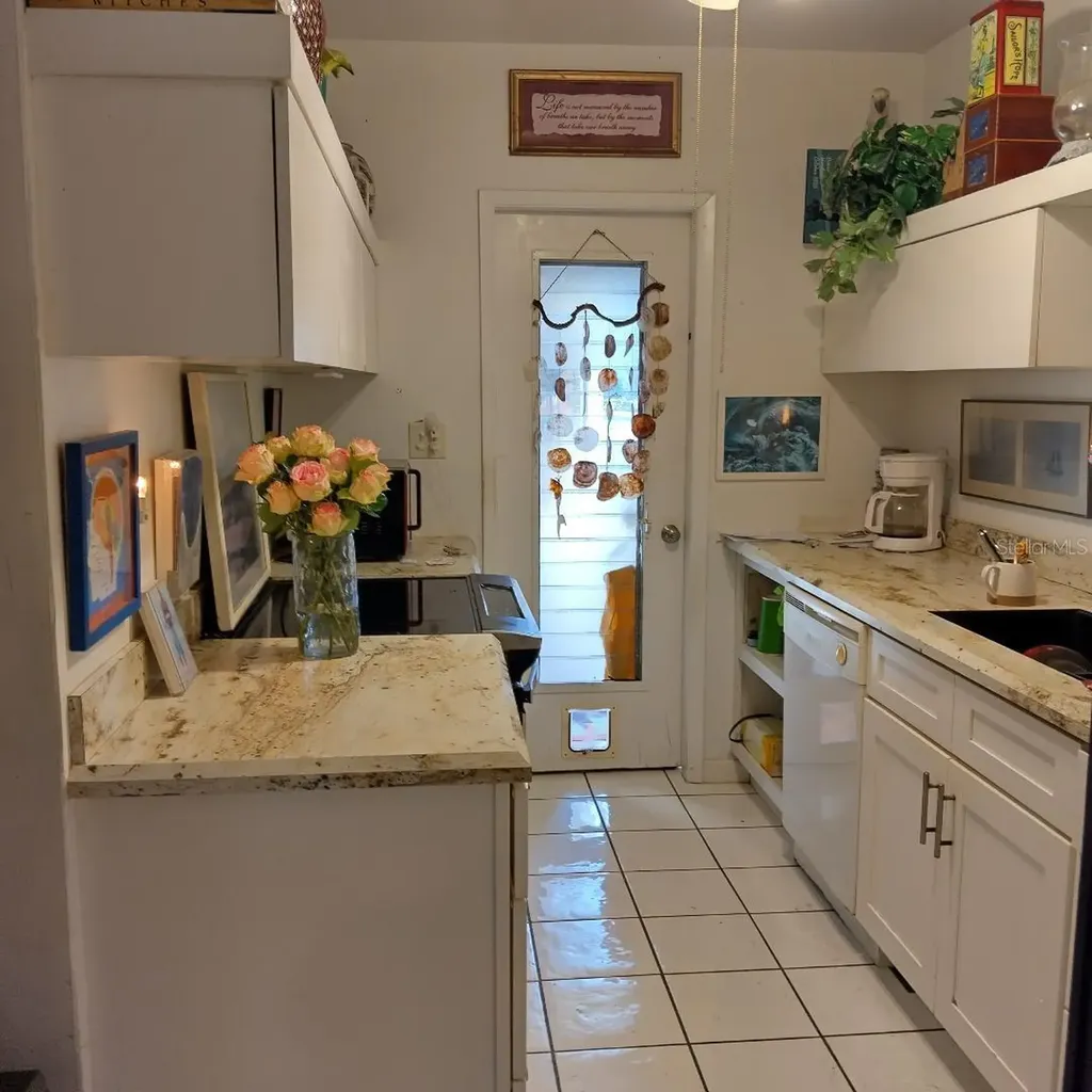 2755 NE 28th Avenue Lighthouse Point FL 33064