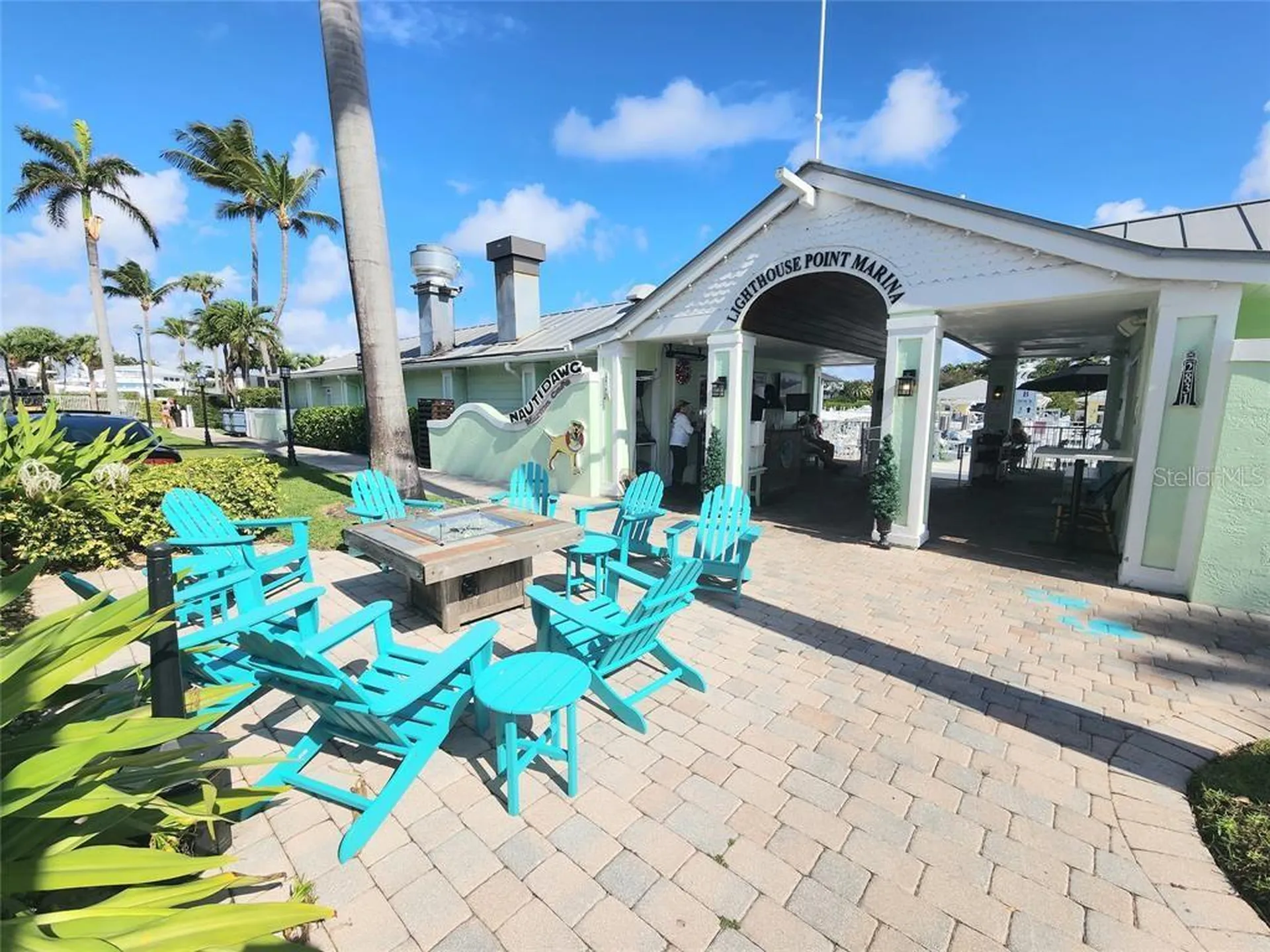 2755 NE 28th Avenue Lighthouse Point FL 33064