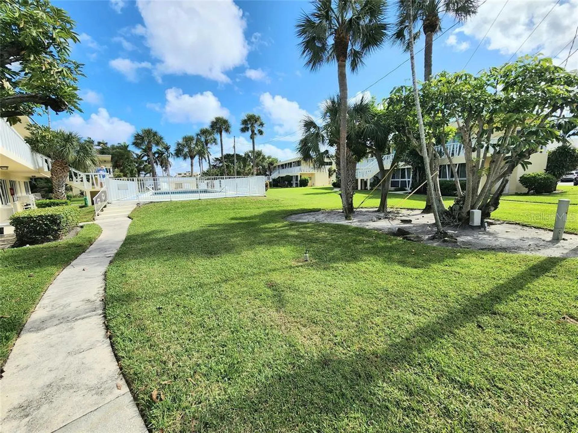 2755 NE 28th Avenue Lighthouse Point FL 33064
