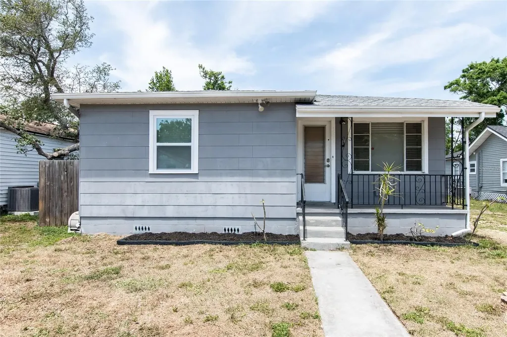 3253 57th Avenue N St Petersburg FL 33714