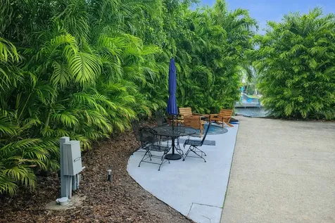 443 Waterway Drive Lake Wales FL 33898
