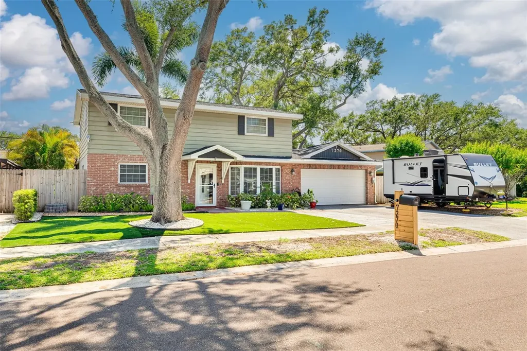7270 Amhurst Way Clearwater FL 33764