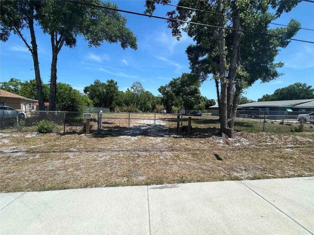 1735 Grayson Drive Orlando FL 32825