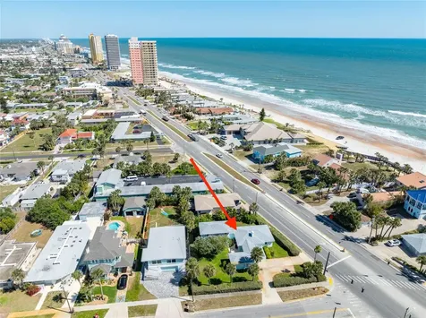 451 Seaview Avenue Daytona Beach FL 32118