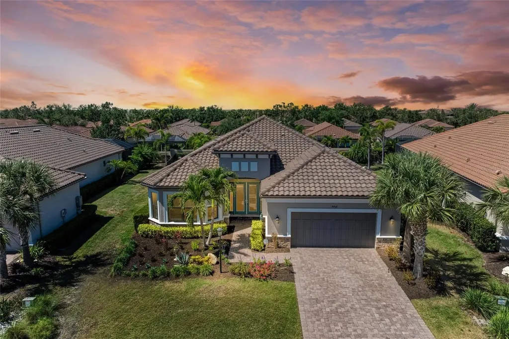 4908 Tivoli Run Bradenton FL 34211