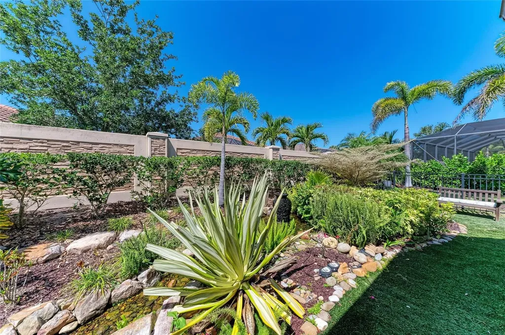 4908 Tivoli Run Bradenton FL 34211