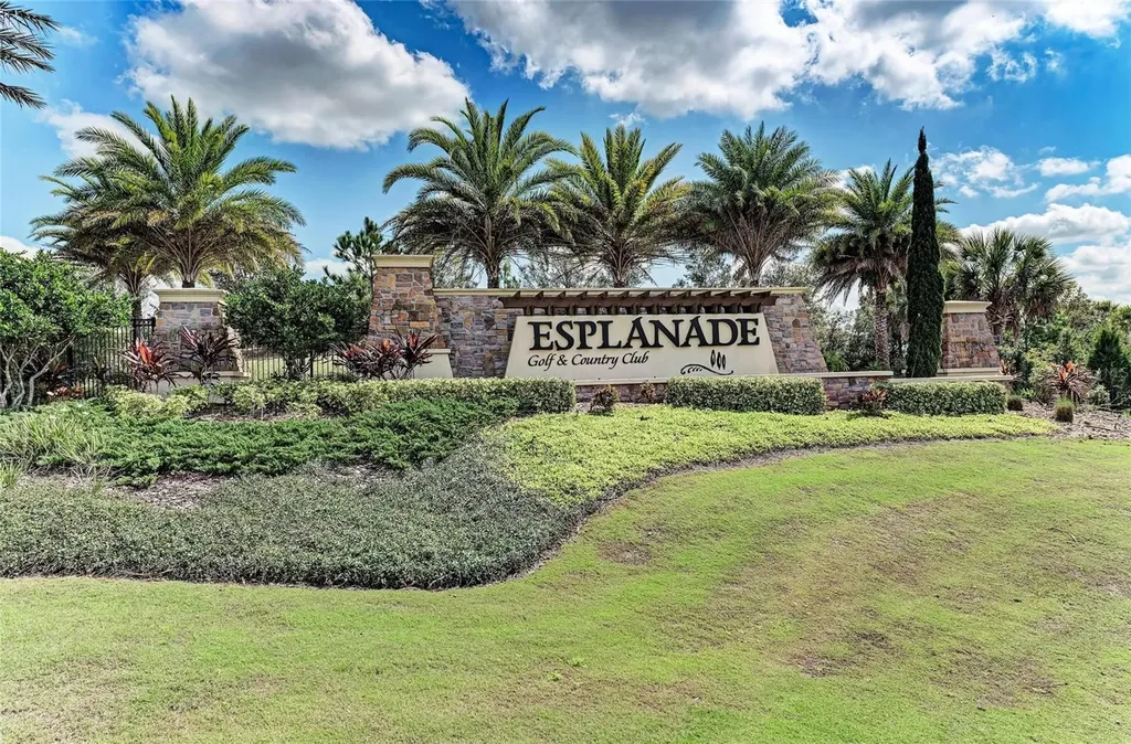 4908 Tivoli Run Bradenton FL 34211