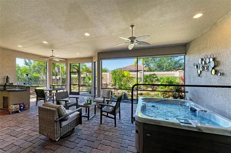 4908 Tivoli Run Bradenton FL 34211