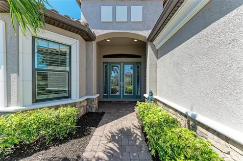 4908 Tivoli Run Bradenton FL 34211