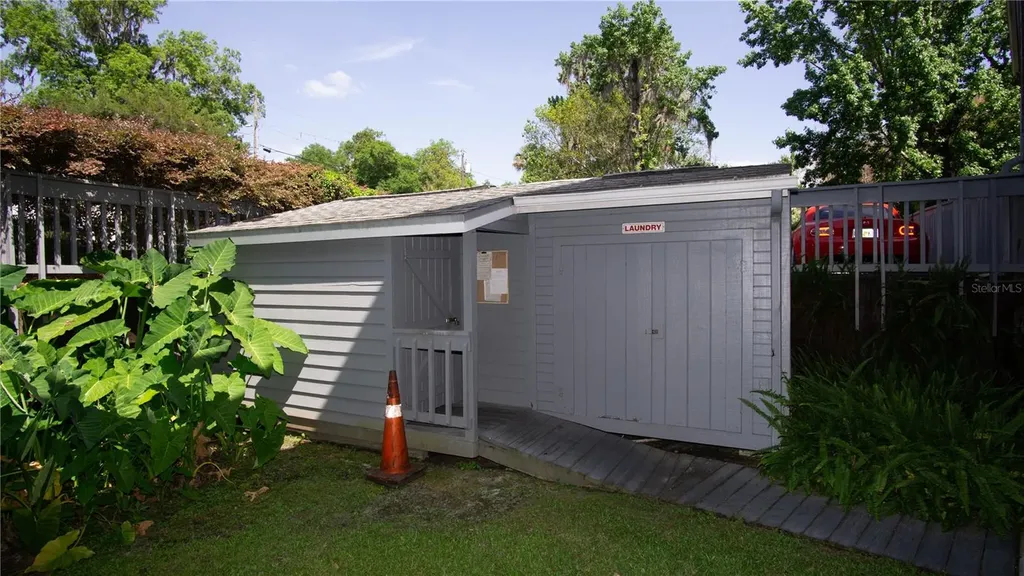 20800 River Drive Dunnellon FL 34431