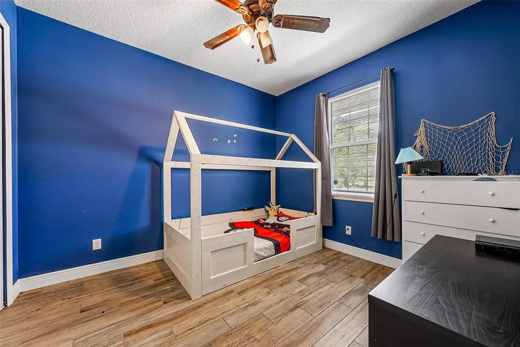 42368 W Cashew Court Eustis FL 32736