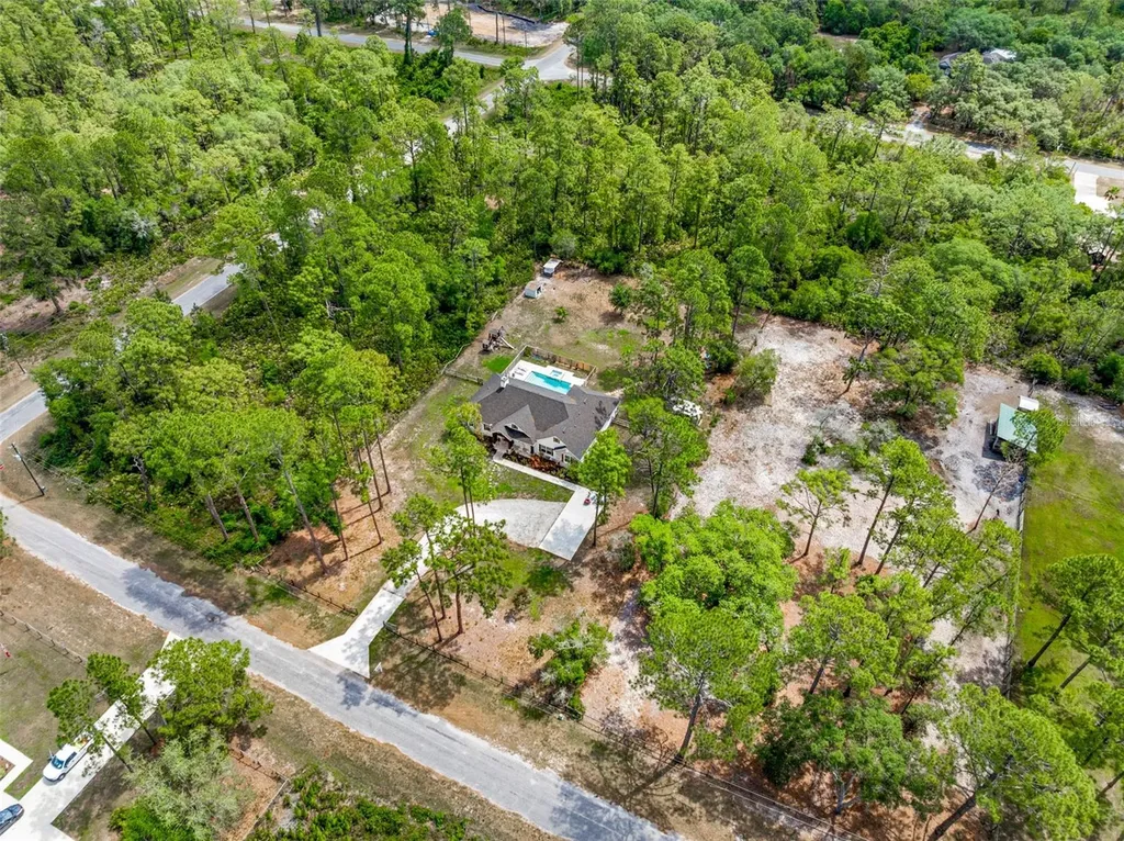 42368 W Cashew Court Eustis FL 32736