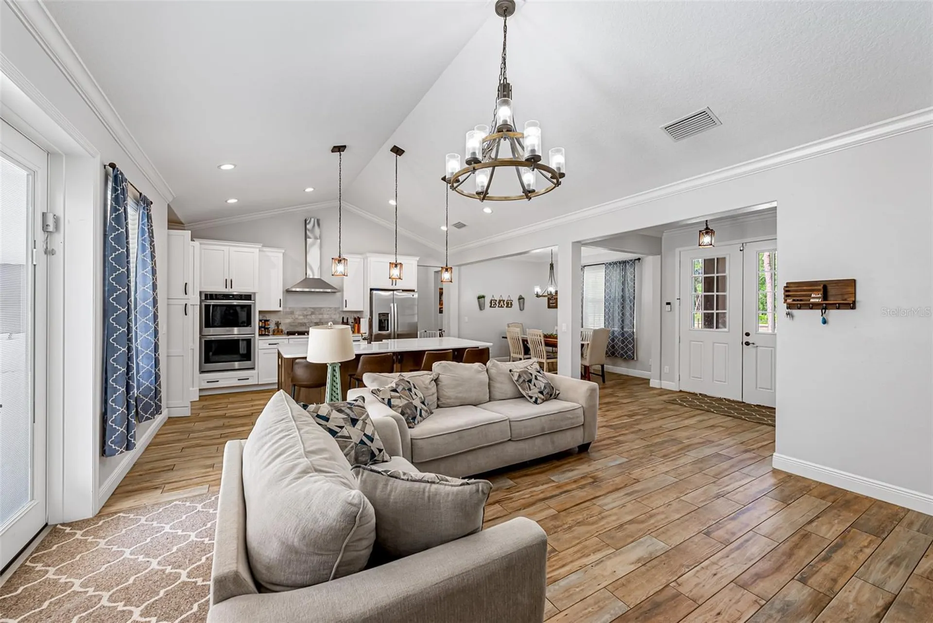 42368 W Cashew Court Eustis FL 32736