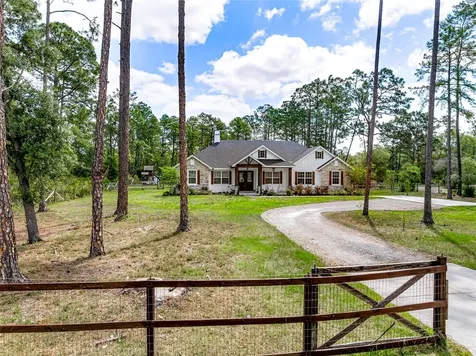 42368 W Cashew Court Eustis FL 32736