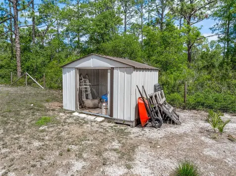 42368 W Cashew Court Eustis FL 32736