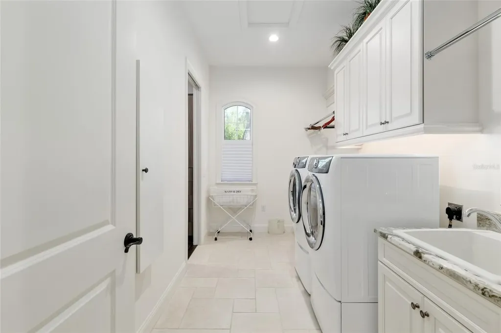 14819 NW 21st Avenue Newberry FL 32669
