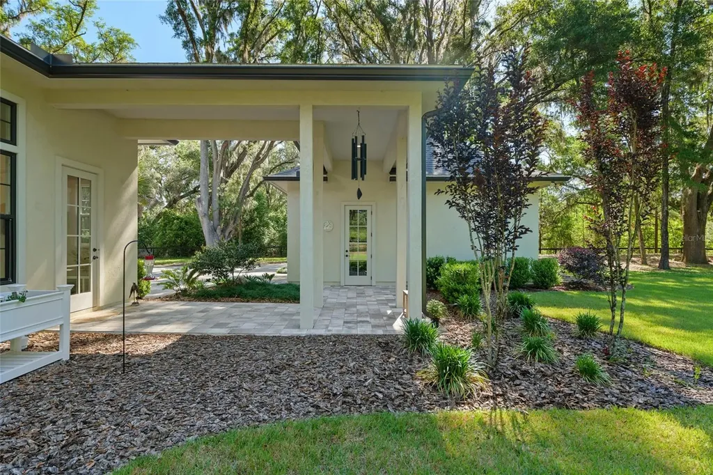 14819 NW 21st Avenue Newberry FL 32669