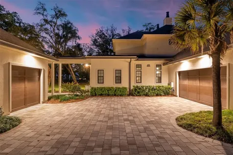 14819 NW 21st Avenue Newberry FL 32669