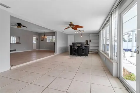 6422 Beechwood Avenue Sarasota FL 34231