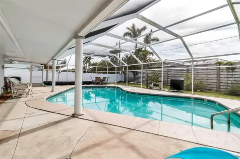6422 Beechwood Avenue Sarasota FL 34231