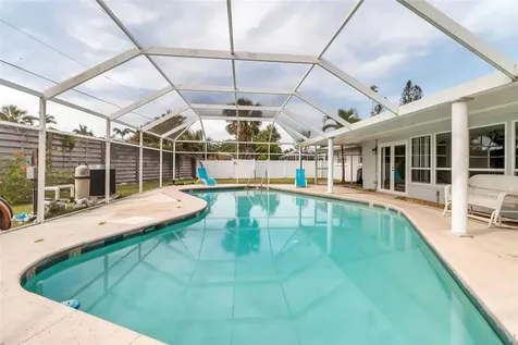 6422 Beechwood Avenue Sarasota FL 34231