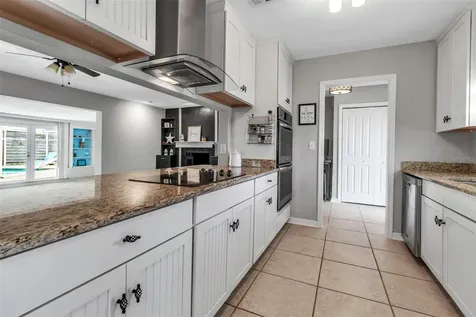 6422 Beechwood Avenue Sarasota FL 34231
