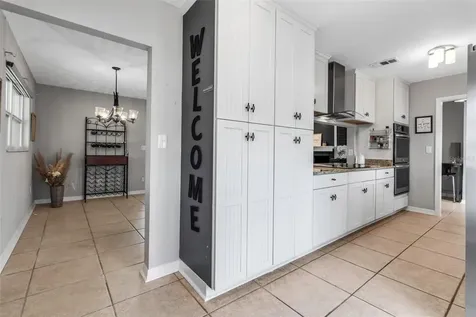 6422 Beechwood Avenue Sarasota FL 34231