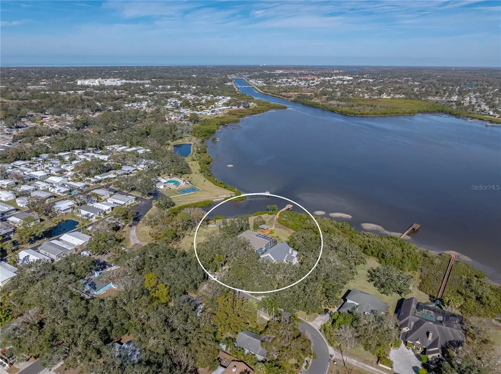 3484 Shore Drive Safety Harbor FL 34695