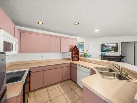 3484 Shore Drive Safety Harbor FL 34695
