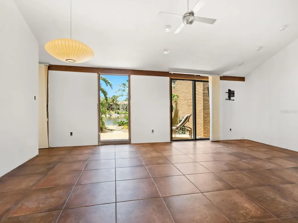 7 Sandy Cove Road Sarasota FL 34242