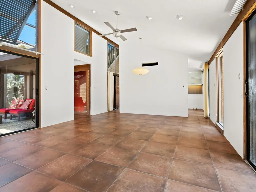 7 Sandy Cove Road Sarasota FL 34242