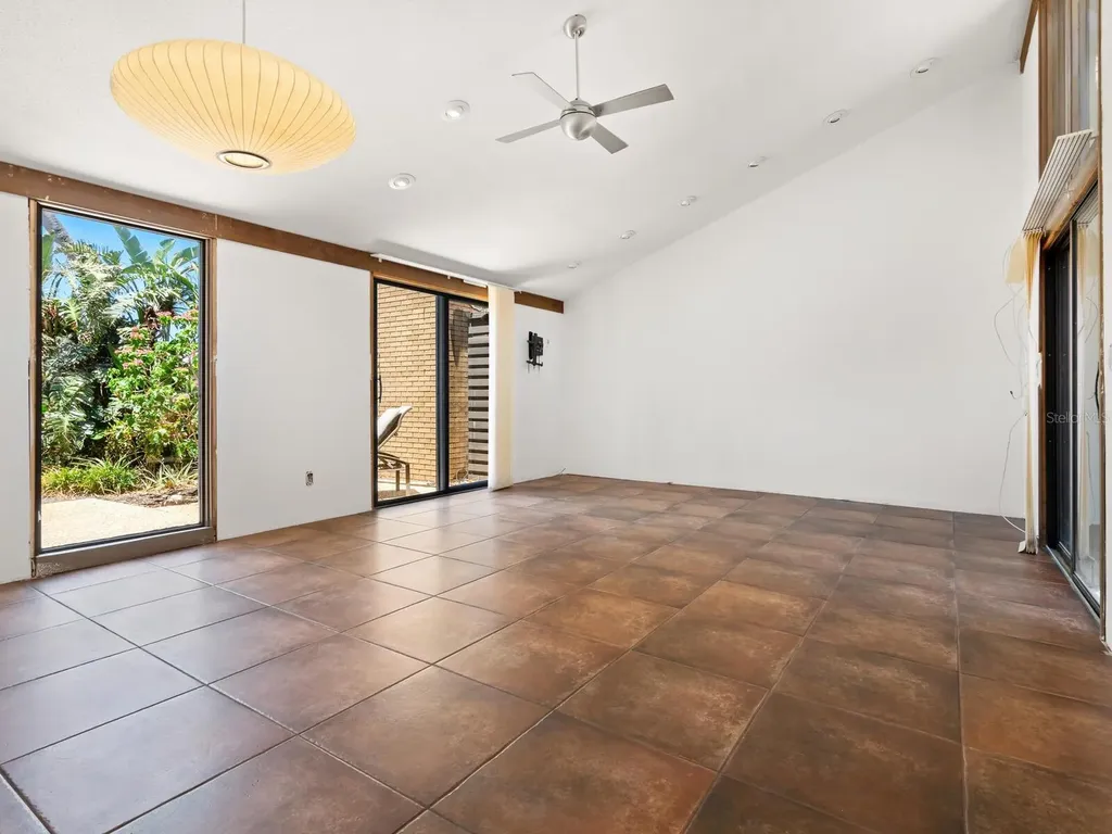 7 Sandy Cove Road Sarasota FL 34242