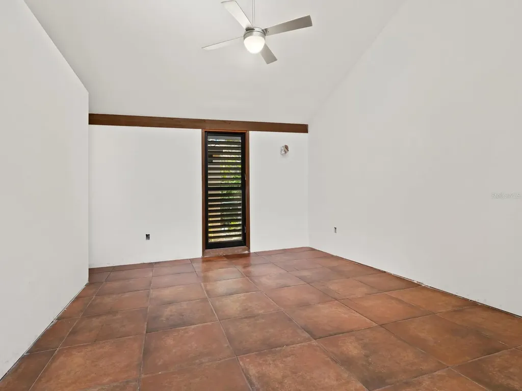 7 Sandy Cove Road Sarasota FL 34242