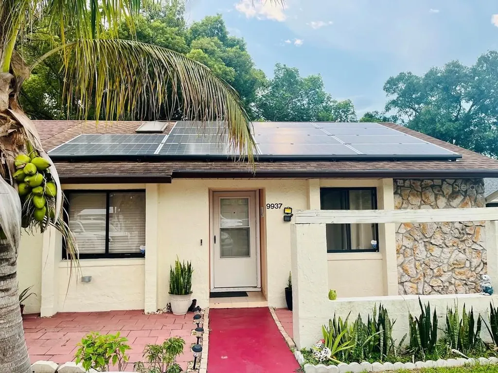 9937 Lancewood Street Orlando FL 32817