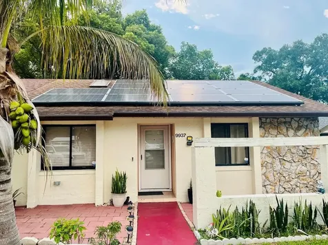 9937 Lancewood Street Orlando FL 32817