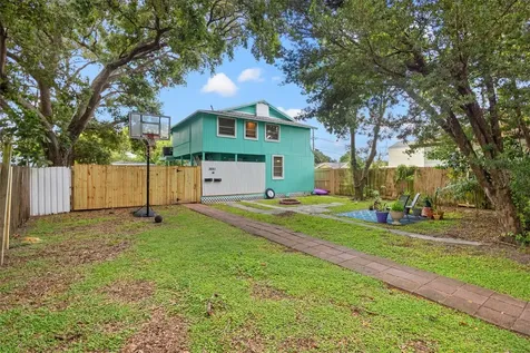 3651 15th Street N St Petersburg FL 33704