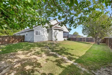 721 NW 232 Terrace Newberry FL 32669