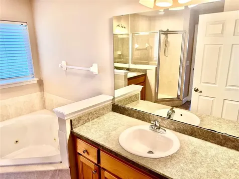 721 NW 232 Terrace Newberry FL 32669