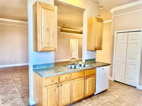 721 NW 232 Terrace Newberry FL 32669