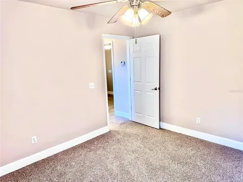 721 NW 232 Terrace Newberry FL 32669