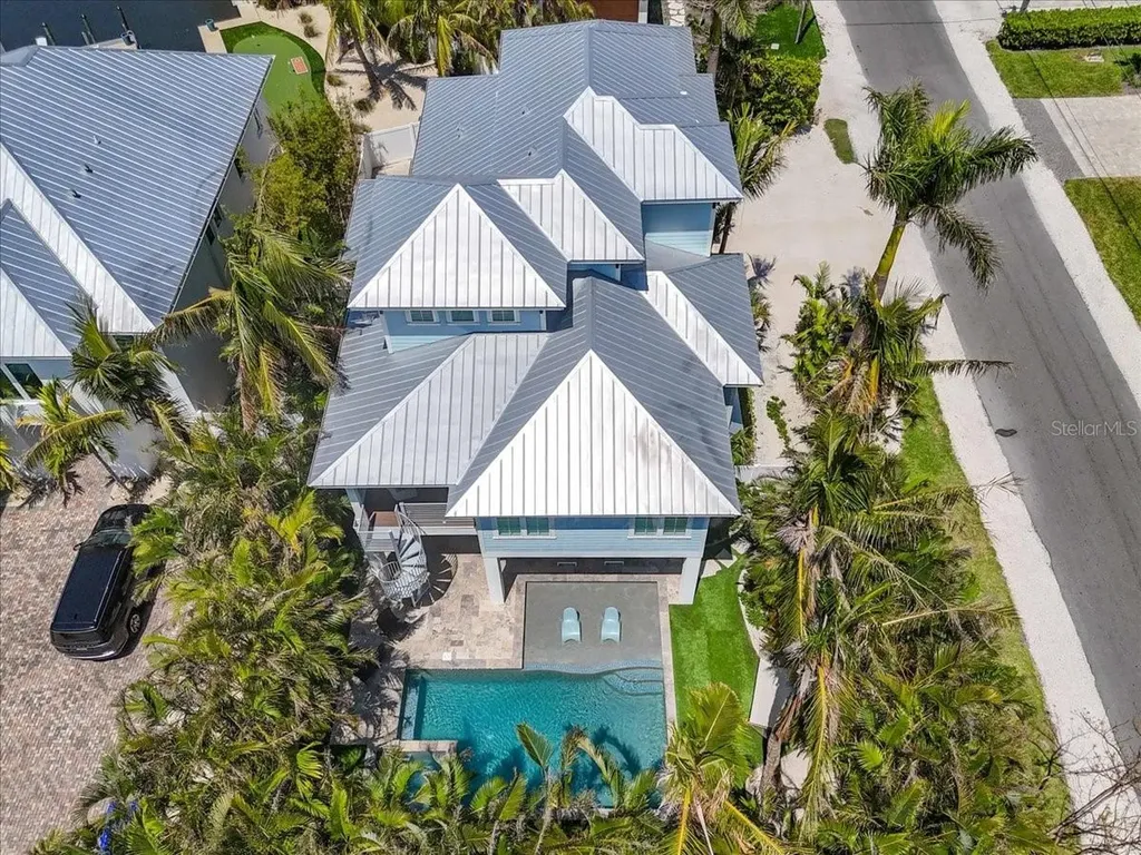 222 Willow Avenue Anna Maria FL 34216