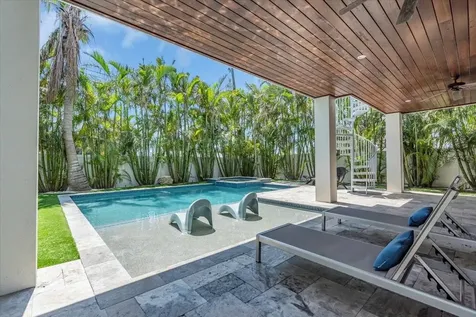 222 Willow Avenue Anna Maria FL 34216