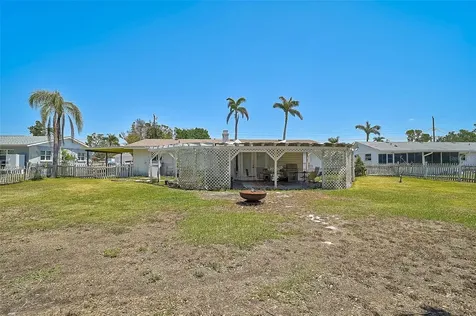 4420 101st Street W Bradenton FL 34210