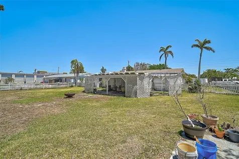 4420 101st Street W Bradenton FL 34210