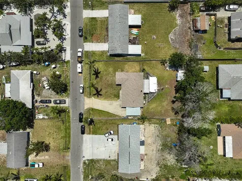 4420 101st Street W Bradenton FL 34210