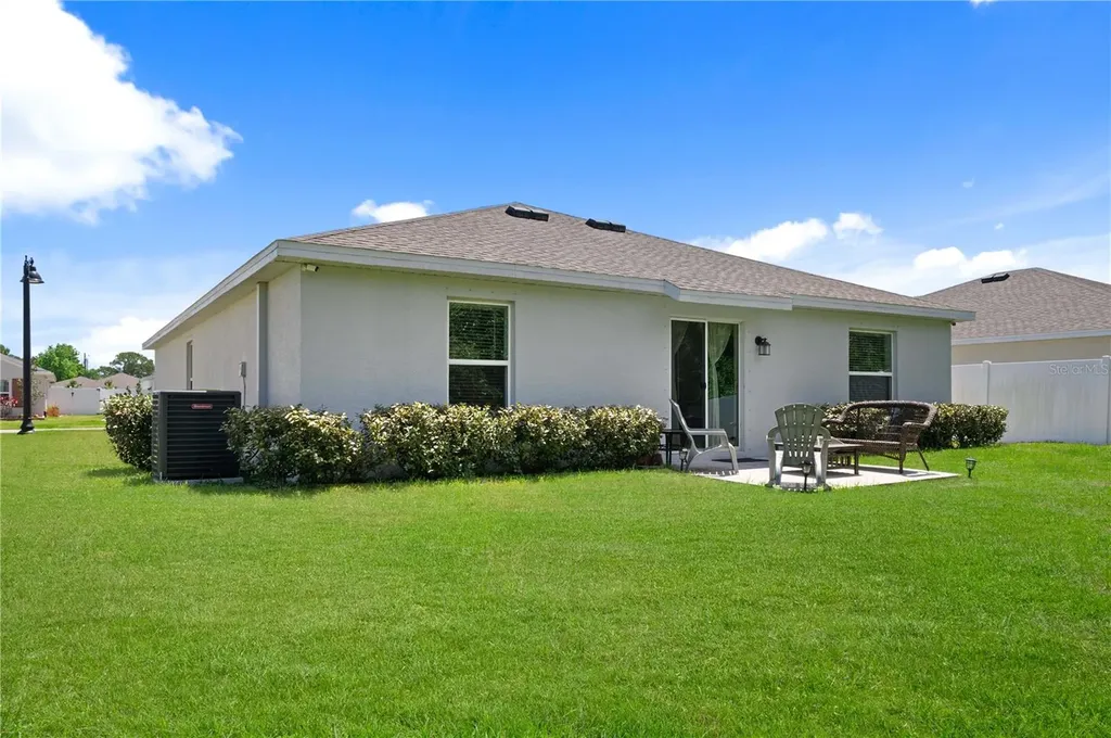 2518 Hoptree Lane Edgewater FL 32141