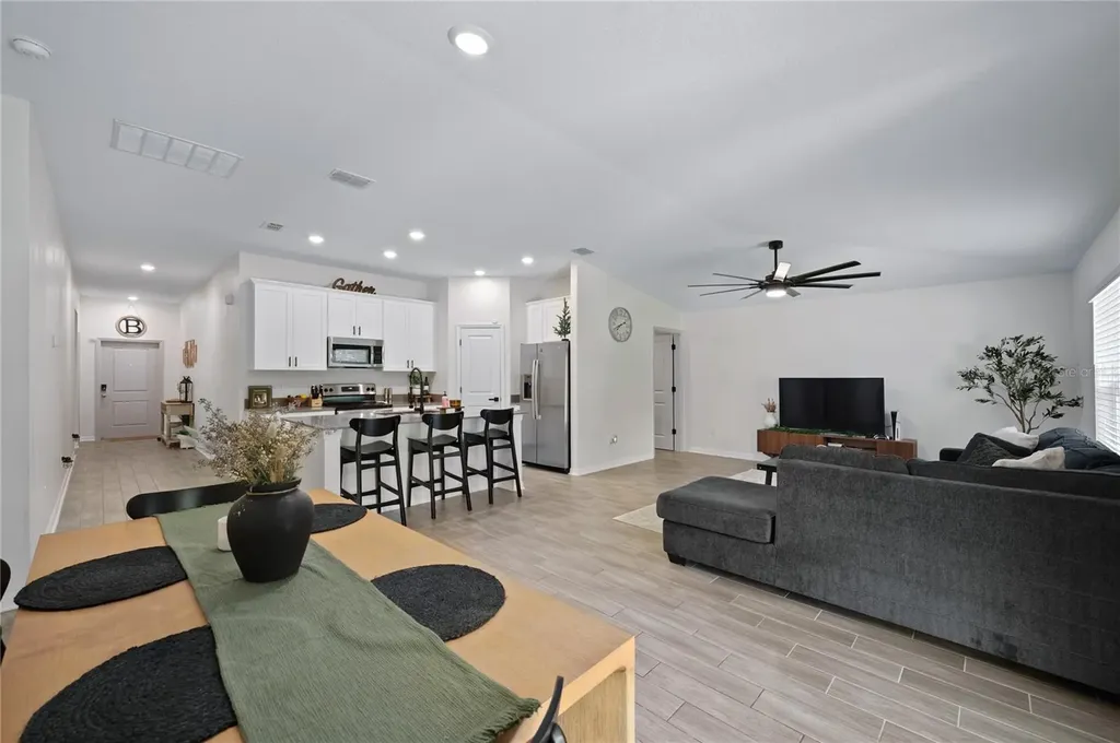 2518 Hoptree Lane Edgewater FL 32141
