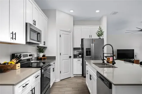2518 Hoptree Lane Edgewater FL 32141